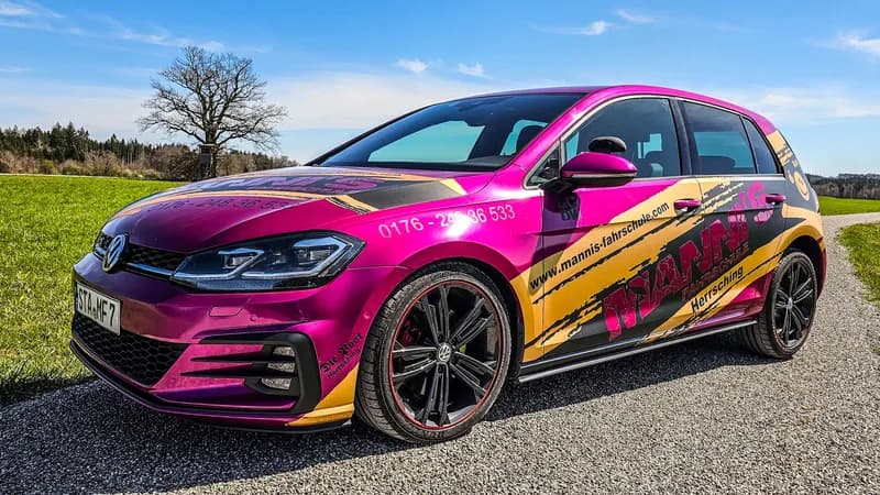 VW Golf GTD Pink — Fahrschulfahrzeug