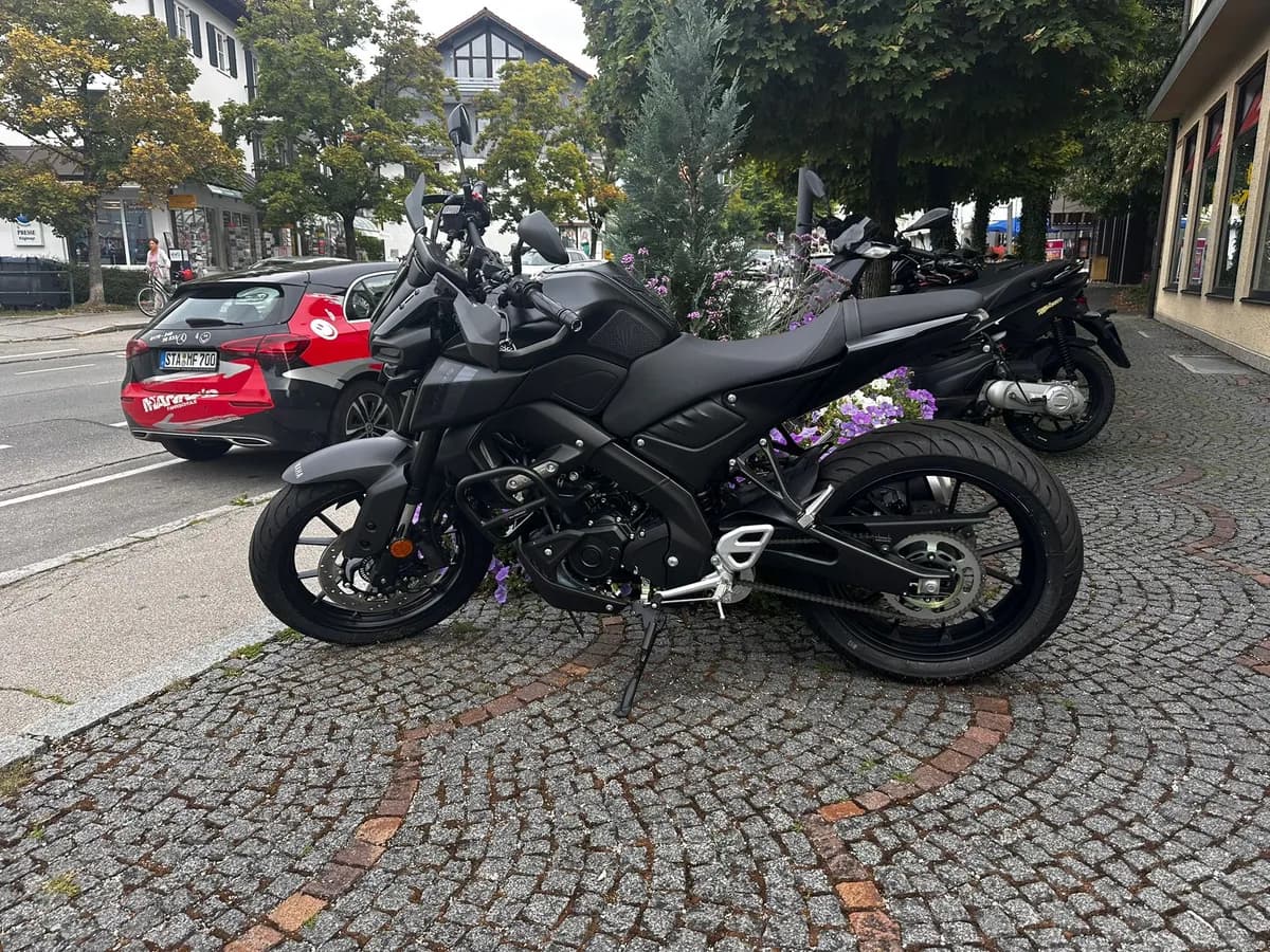 Yamaha MT-125 Schwarz — Fahrschulfahrzeug